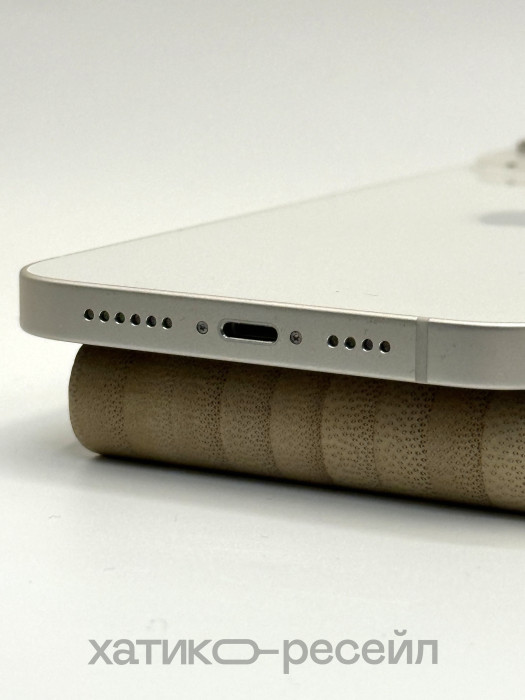 Б/у Смартфон Apple iPhone 14 Plus 256GB Сияющая звезда (Starlight)