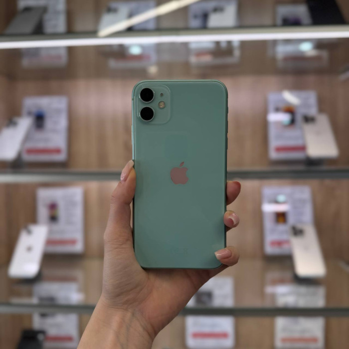 Б/у Смартфон Apple iPhone 11 128GB Green RU