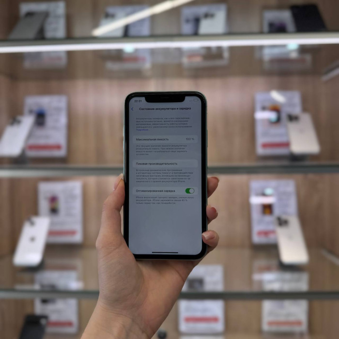 Б/у Смартфон Apple iPhone 11 128GB Green RU