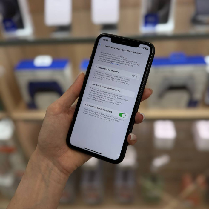 Б/у Смартфон Apple iPhone 11 64GB Черный EU