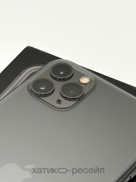 Б/У Смартфон Apple iPhone 11 Pro Max 64GB Серый космос