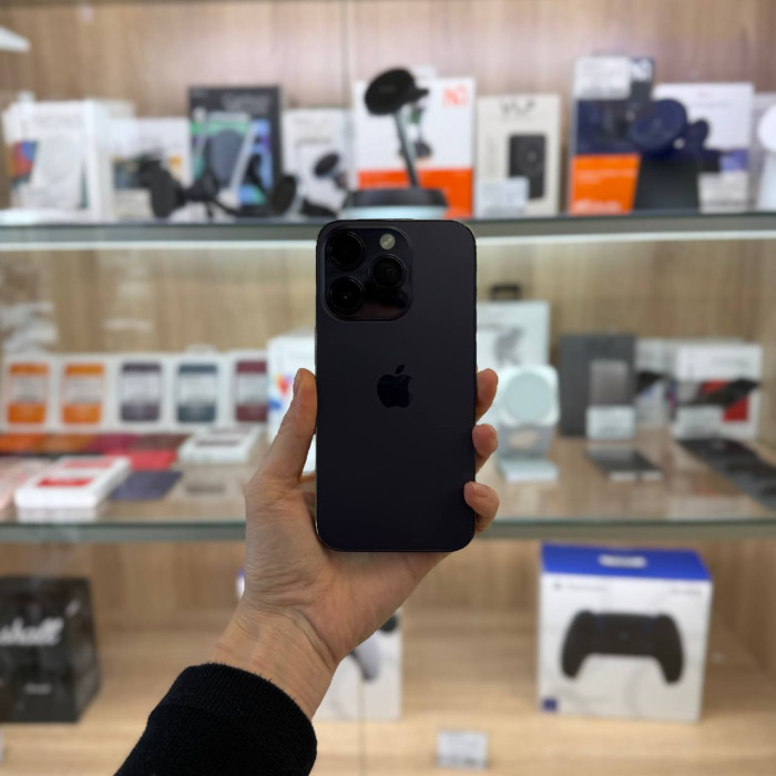 Б/у Смартфон Apple iPhone 14 Pro 256GB Фиолетовый (Deep Purple) | Фото 1 из 5