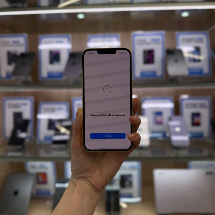 Уценка Смартфон Apple iPhone 14 256GB Желтый (Yellow) nano SIM + eSIM | Фото 6 из 6