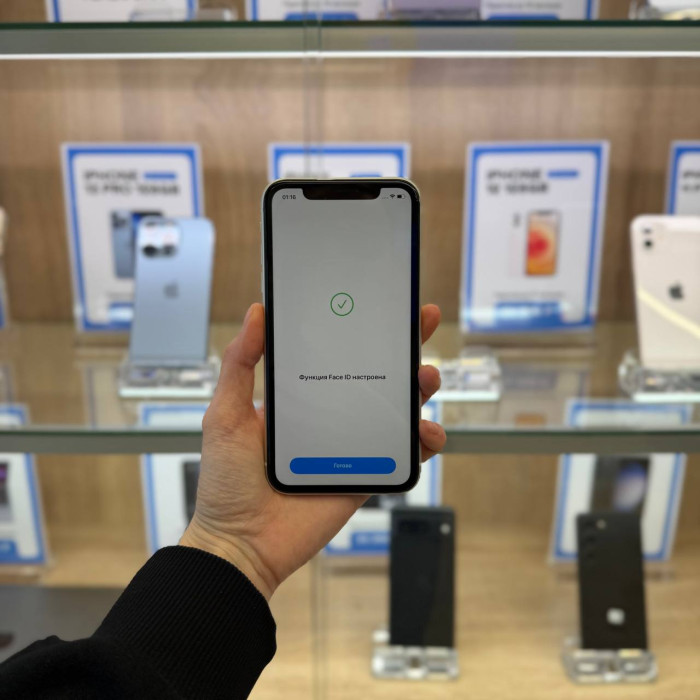 Б/У Смартфон Apple iPhone 11 128GB Белый EU | Фото 5 из 5