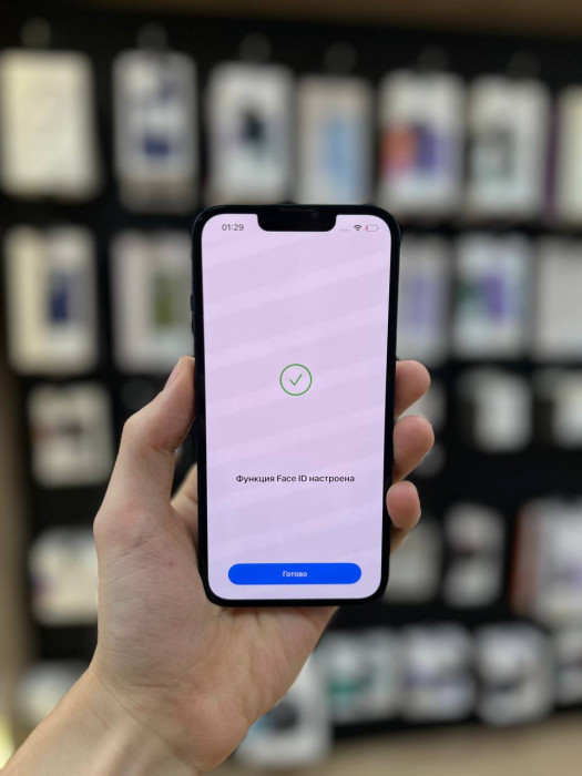 Б/У Смартфон Apple iPhone 13 128GB Темная ночь (Midnight) RU