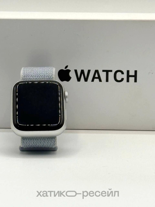 Б/у Умные часы Apple Watch SE (Gen 2) 40mm Silver