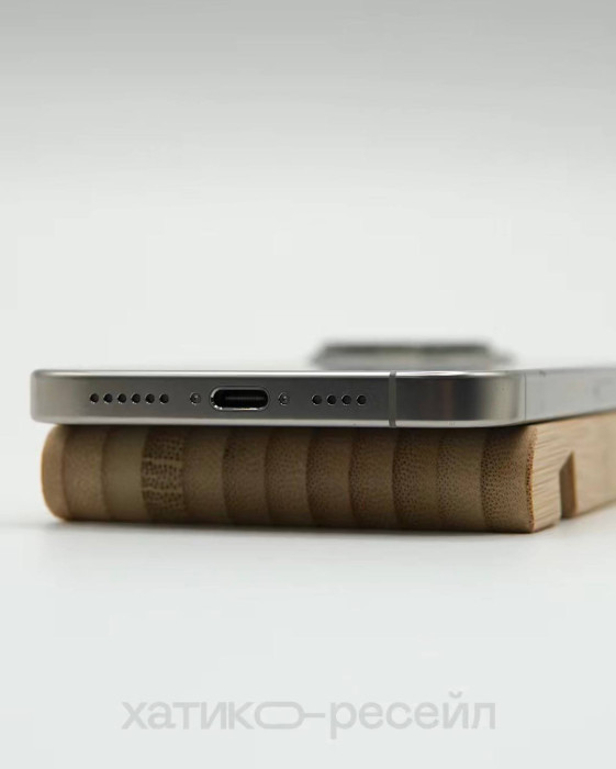 Б/у Смартфон Apple iPhone 16 Pro Max 512GB Natural Titanium