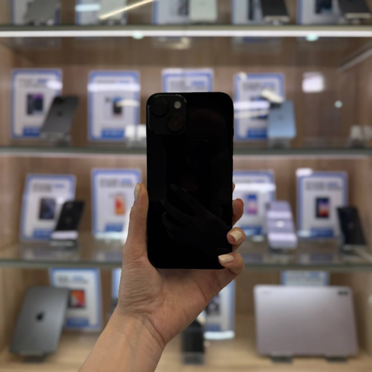 Б/у Смартфон Apple iPhone 14 128GB Черный