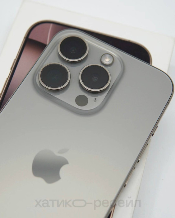 Б/У Смартфон Apple iPhone 16 Pro 128GB Desert Titanium (Пустынный титан)