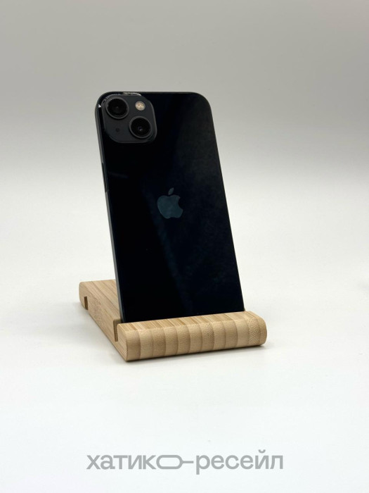 Б/у Смартфон Apple iPhone 13 256GB Темная Ночь EU