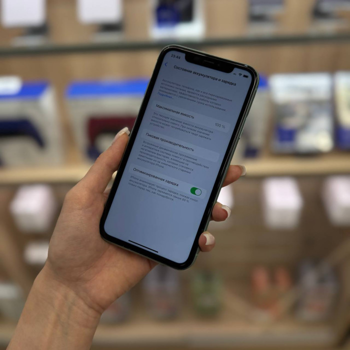 Б/у Смартфон Apple iPhone 11 128GB Зеленый RU