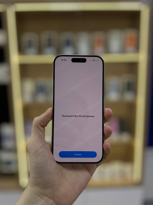 Б/У Смартфон Apple iPhone 15 Pro 128GB White Titanium | Фото 2 из 5