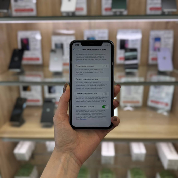 Б/у Смартфон Apple iPhone 11 64GB Фиолетовый