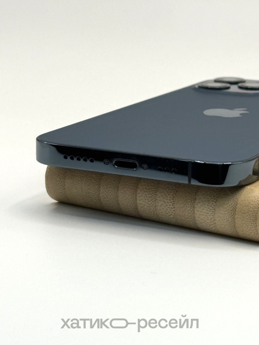 Б/у Смартфон Apple iPhone 12 Pro 128GB Тихоокеанский синий