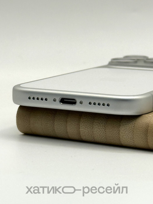 Уценка Смартфон Apple iPhone 17 Pro 256GB Белый (Silver) eSim