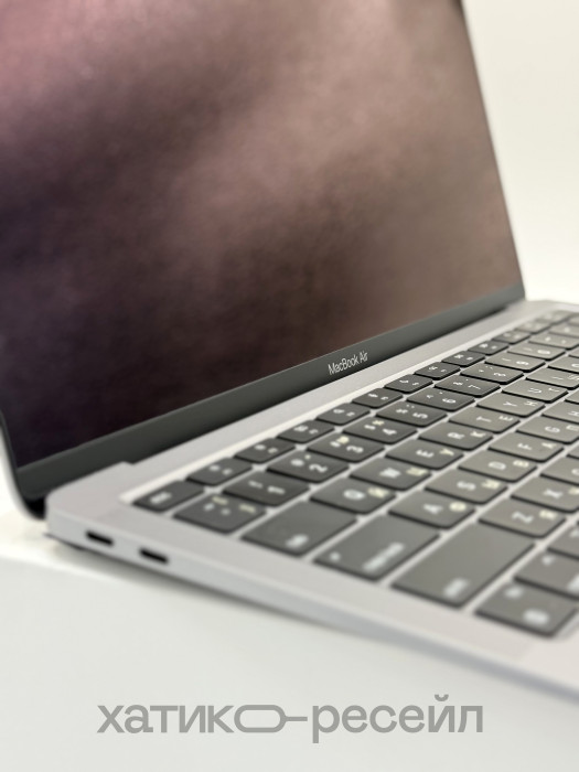 Уценка Ноутбук Apple MacBook Air 13 Late 2020 MGN63 (Apple M1, 8GB/256GB) Серый космос | Фото 2 из 4