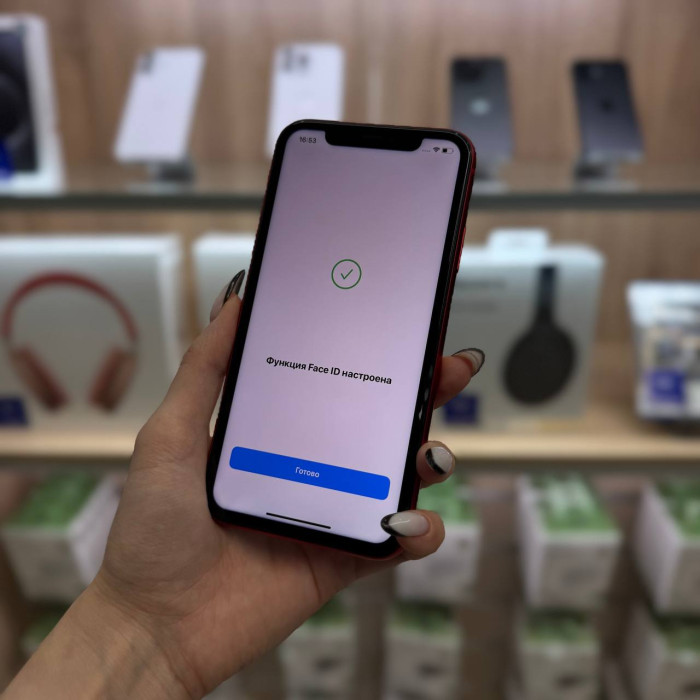 Б/у Смартфон Apple iPhone 11 64GB Красный RU | Фото 3 из 3