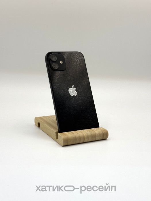 Б/у iPhone 12 64GB Черный
